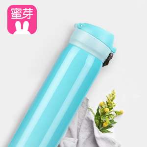 偷拍一二三海报