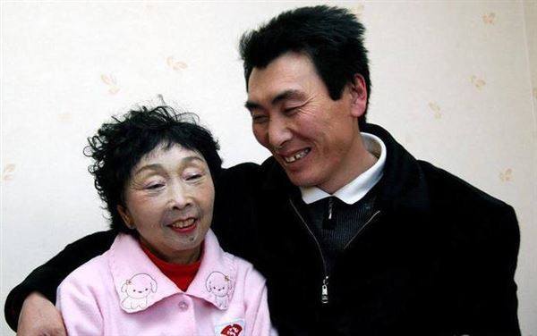 便利店电影海报