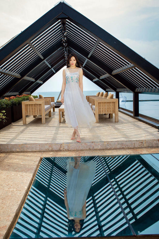 要来了啊视频 视频但人不是视频沙滩海报