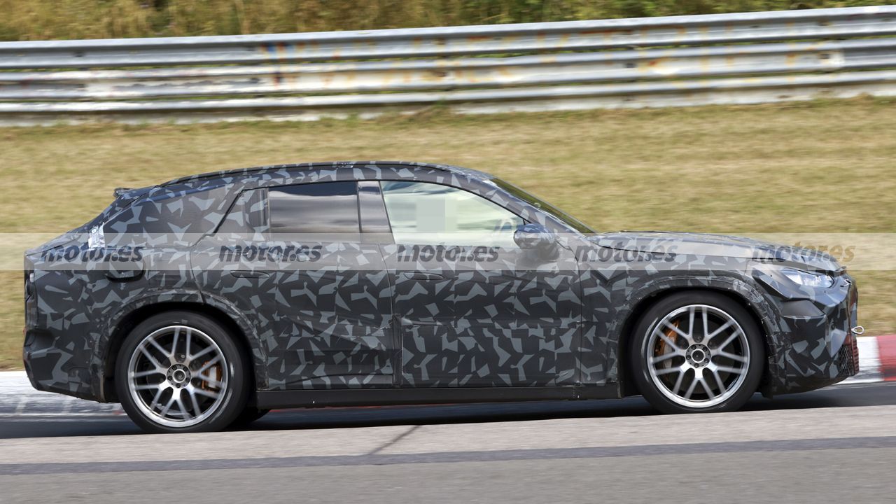 国产亚洲精品AAAA片在线播放