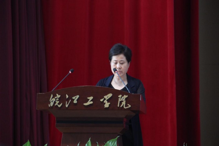 神马午夜电影海报